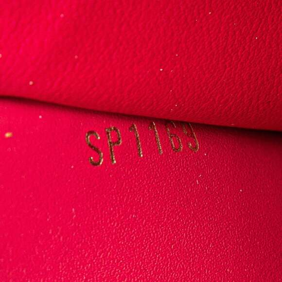 LOUIS VUITTON Authentic Brown Monogram Leather Shoulder Bag - Picture 10 of 11